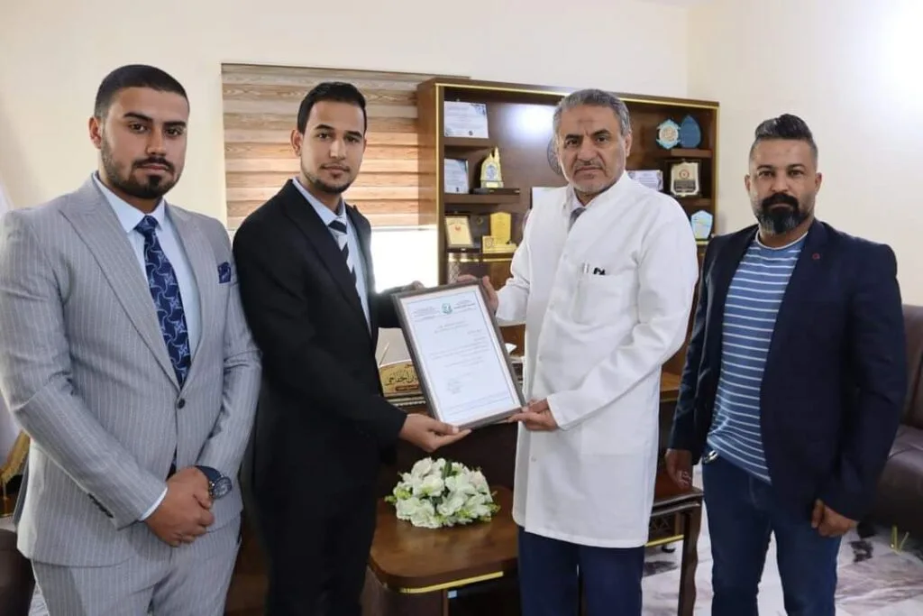 منظمة ضفاف الرافدين للصحة العامة تقدم شهادة شكر وتقدير الى إدارة مستشفى الناصرية للقلب